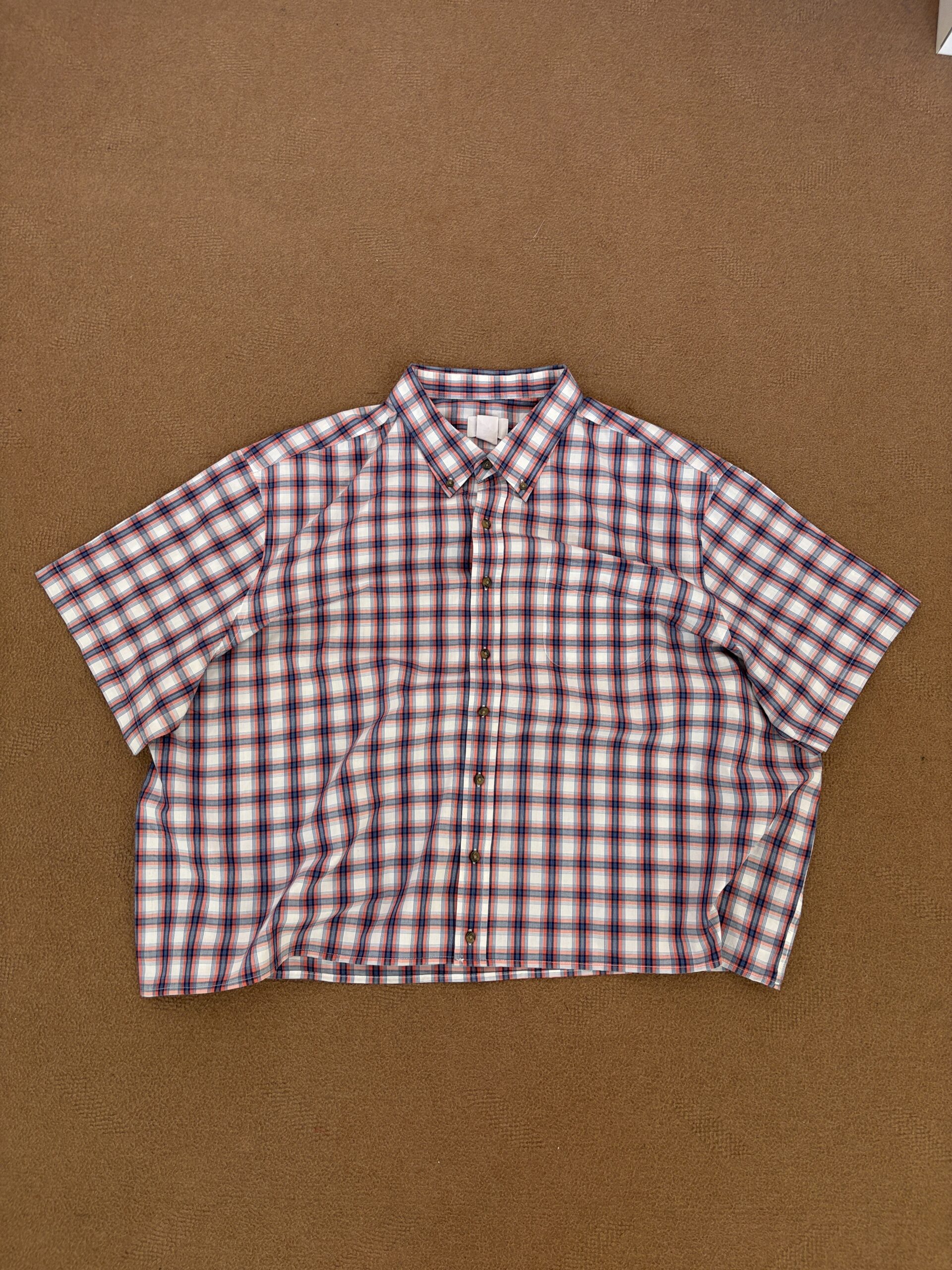 IMG_1463 crop shirt 30 - Image 1